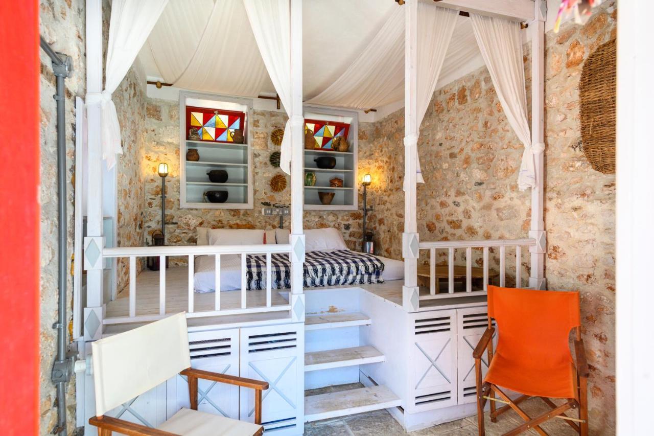 Aphrodite Villas Halki - Studio Rosa Екстериор снимка